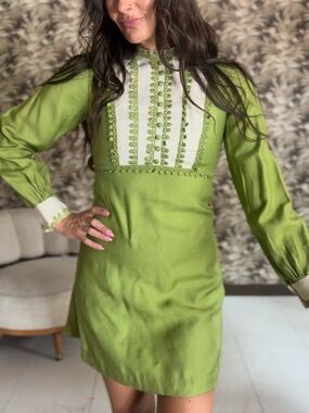 Vintage 1960s cocktail Green Mini Dress with Ivory Bib Detail and bow in back